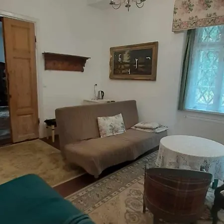 Palac Stanica Farma Przeworno