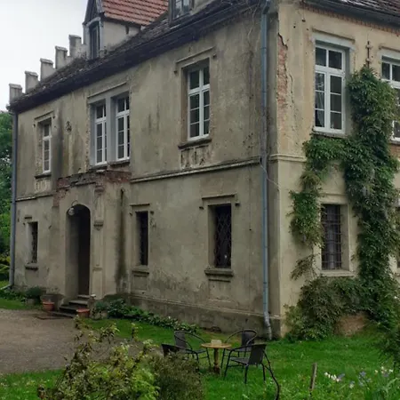 Palac Stanica Przeworno